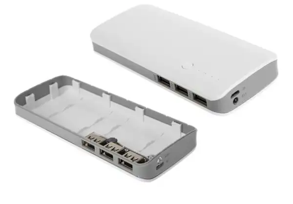 کیس پاوربانک سه خروجی USB به همراه برد 5 باتری